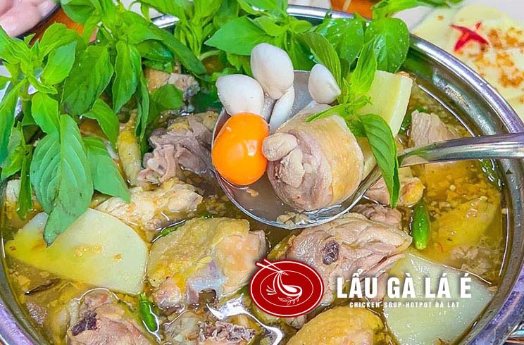 Lẩu Gà Lá É Tao Ngộ chính gốc số 5, đường 3/4.Đà Lạt