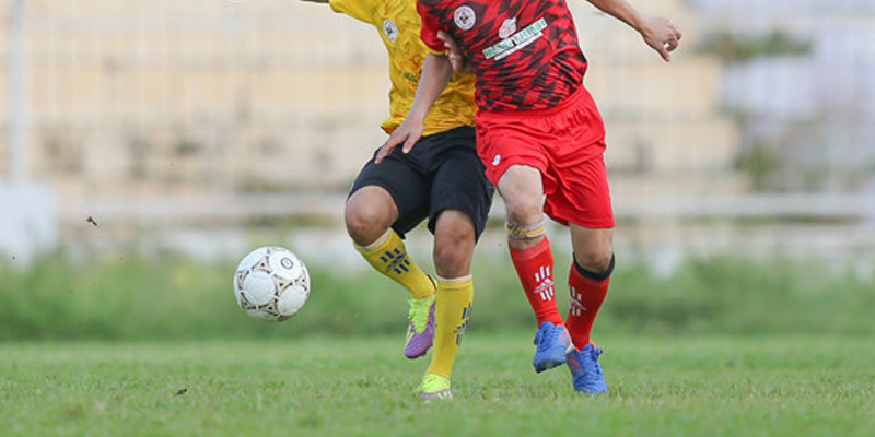 Tổng Hợp 11 Kỹ Thuật Bóng Đá Dẫn Bóng Qua Người Đẹp Mắt Dễ Tập | YouSport