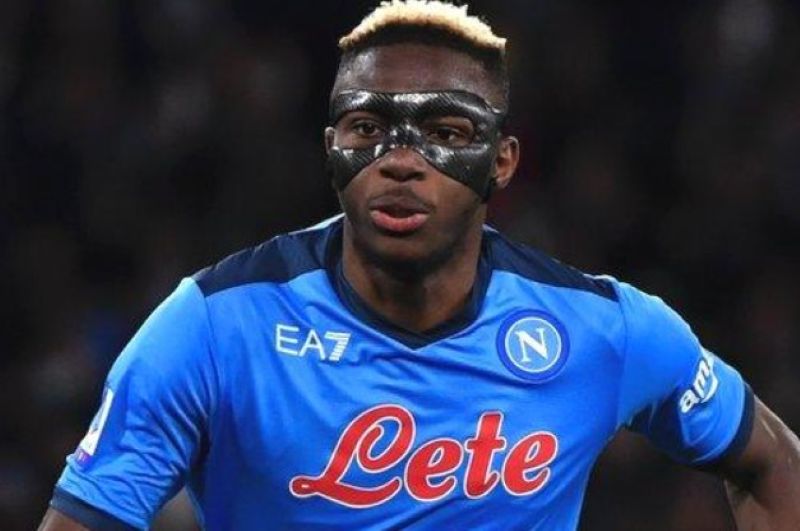 Phong cách thi đấu tốc độ của Victor Osimhen